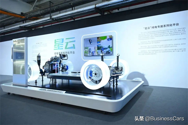 上汽牵手华为，为中国汽车市场打造美好灵魂与梦想