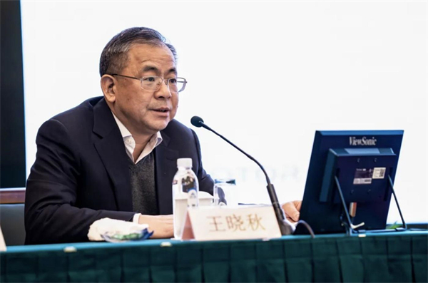 上汽转型进击：自主握指为拳，合资以变应变