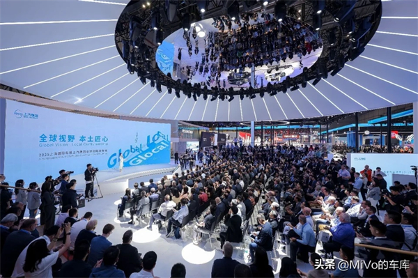 上汽破壳重生，一路向“新”而行